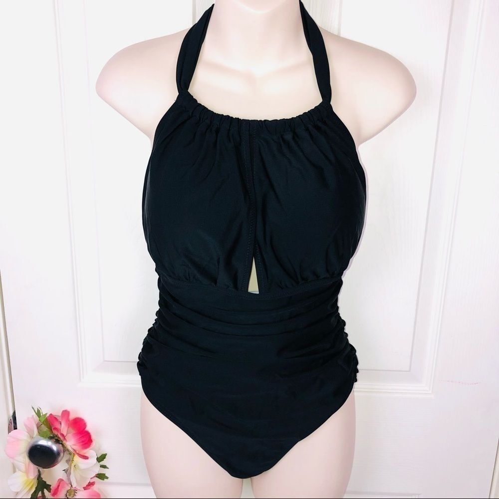 Cupshe black split front one piece halter swimsuit large